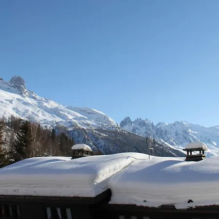 Alpstuga 1155 - Montroc - *